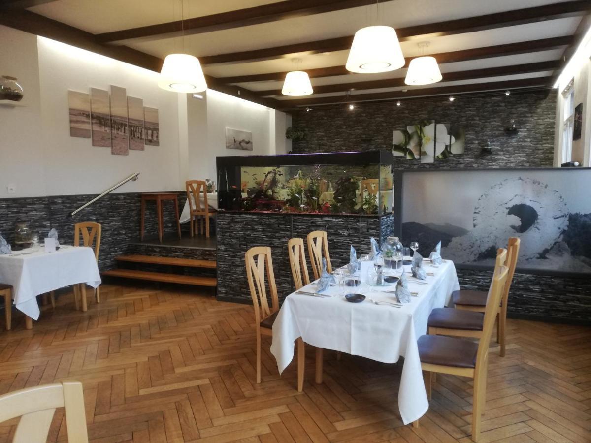 Hotel Restaurant Le Moschenross Thann Zewnętrze zdjęcie