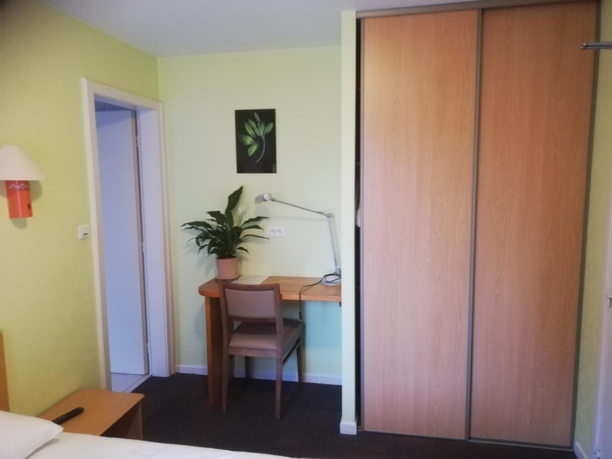 Hotel Restaurant Le Moschenross Thann Zewnętrze zdjęcie